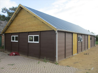 Beton casco met houten of andere buiten of binnen afwerkingen !