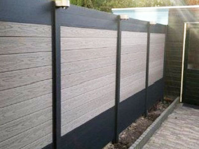 Schuttingen aluminium staanders met kunststof losse horizontale delen !