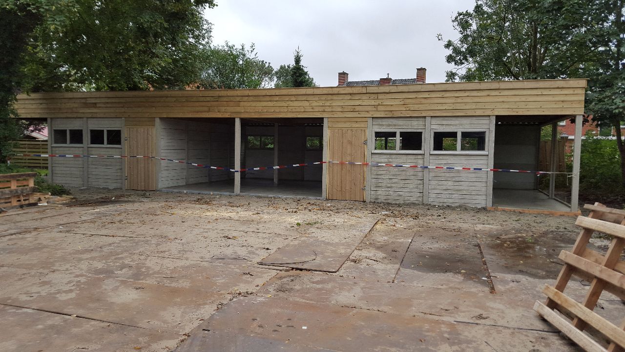 Carport Hout Berging zadeldak |